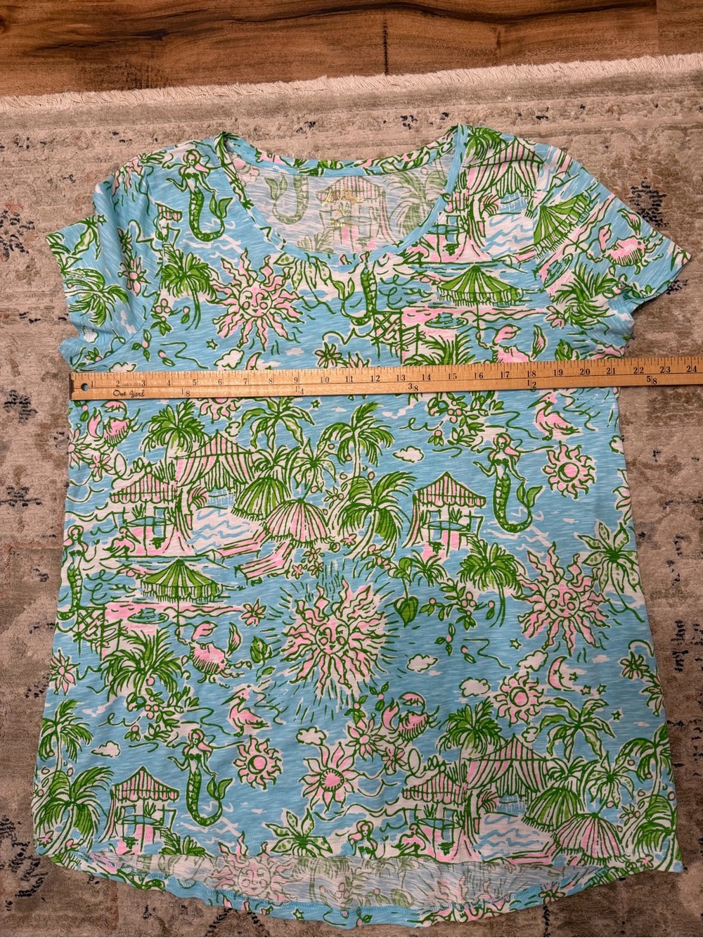 Lilly Pulitzer Light Blue Tropical Print Short Sleeve Tee - Picture 5 of 6
